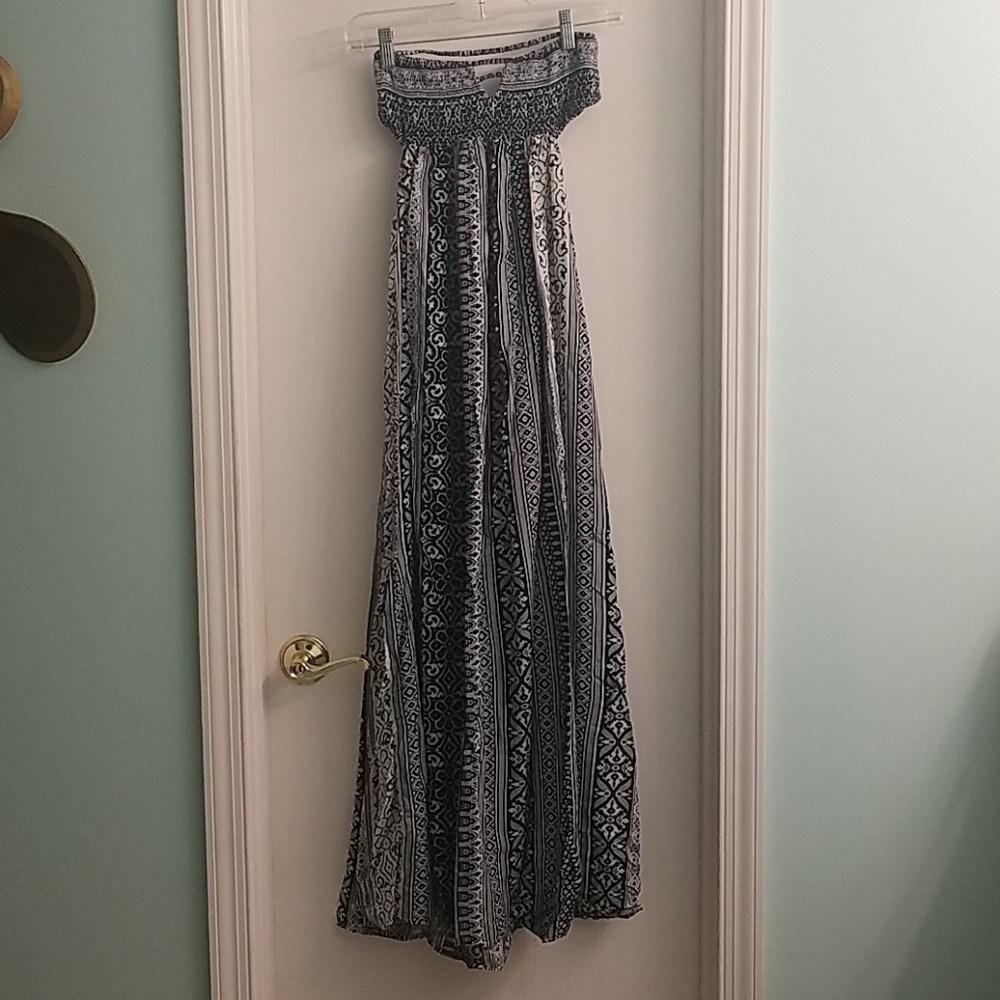Maxi cut out dress
